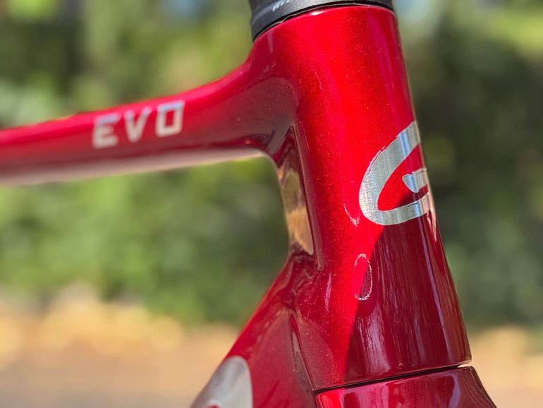 Used Gusto Custom Shimano 105 Di2 2025 Road & Gravel, Red — image 8 of 21