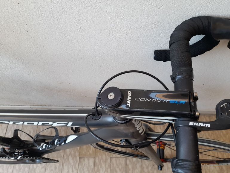 Giant Propel Advanced SL 1 2013 2013 Road & Gravel usato, Nero — immagine 4 di 10