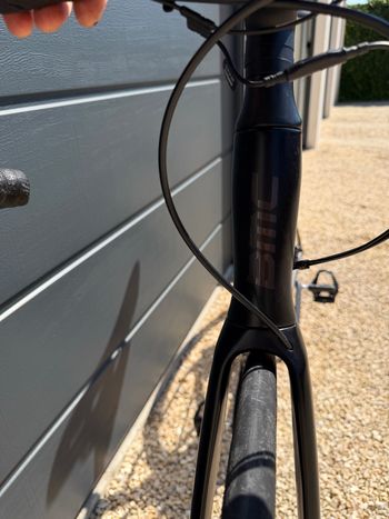 Used BMC Roadmachine 02 ONE 2018 2018 Road & Gravel, Black — image 2 of 18