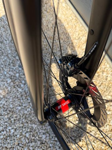 Used BMC Roadmachine 02 ONE 2018 2018 Road & Gravel, Black — image 9 of 18