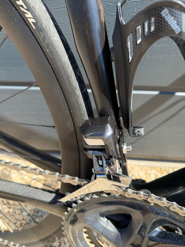 Used BMC Roadmachine 02 ONE 2018 2018 Road & Gravel, Black — image 13 of 18