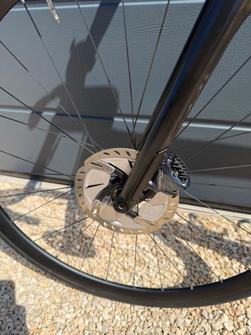 Used BMC Roadmachine 02 ONE 2018 2018 Road & Gravel, Black — image 6 of 18