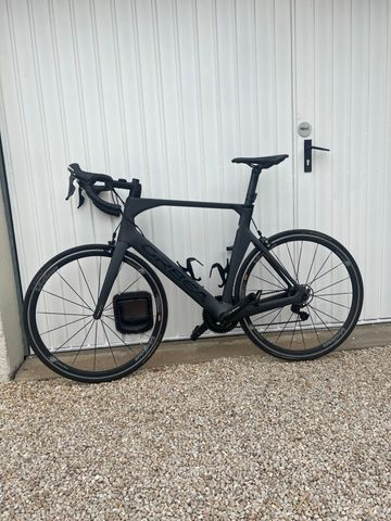Orbea ORCA AERO M30TEAM-D 2018 2018 Road & Gravel usato, Nero — immagine 2 di 3