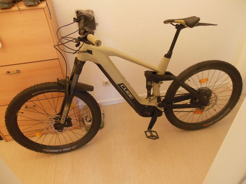 Used CUBE STEREO HYBRID 160 HPC RACE 625 27.5 2021 2021 MTB