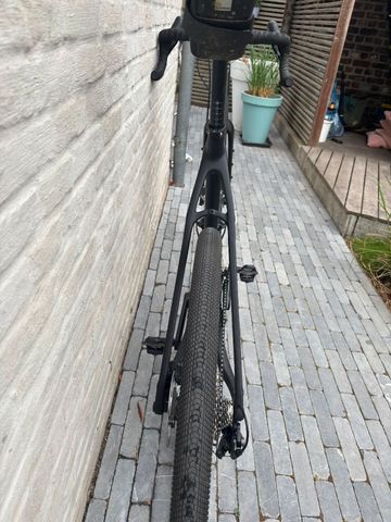 Used Carbonda Custom Shimano 105 2023 Road & Gravel, Black — image 7 of 9