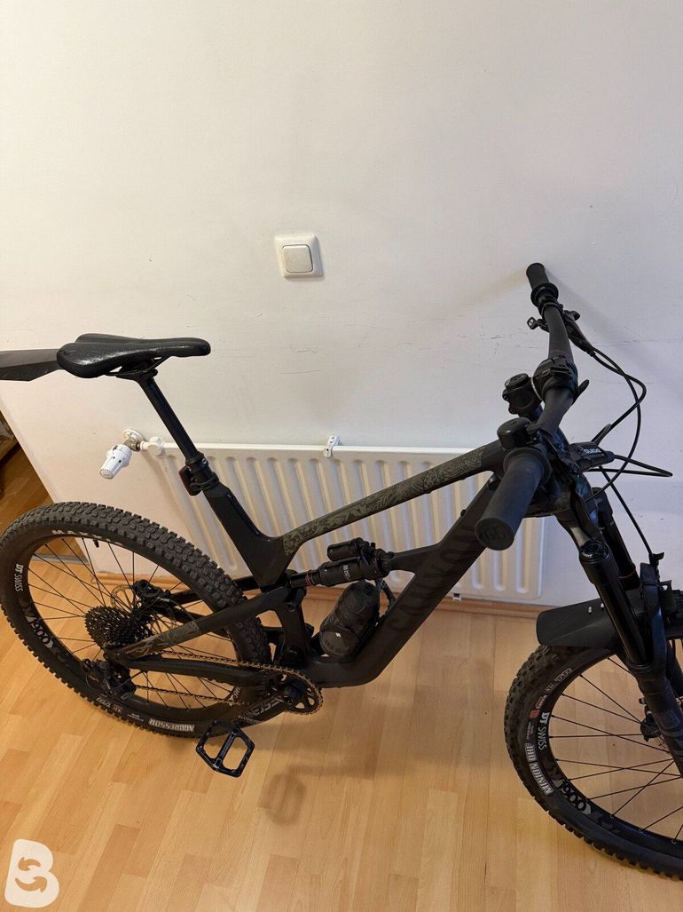 Gebrauchtes Canyon Spectral CF 7.0 2020 2020 Mountainbike, Schwarz, 27.5 — Bild 5 von 9