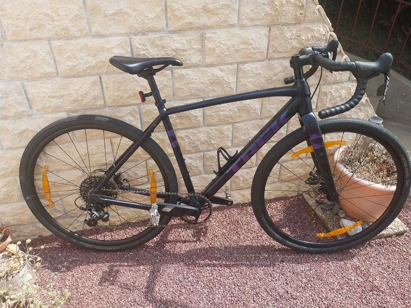Used Trek Checkpoint ALR 4 2024 2024 Road & Gravel