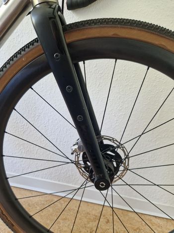 Used Kocmo Custom SRAM Force eTap AXS 2022 Road & Gravel, Light Gray — image 12 of 13