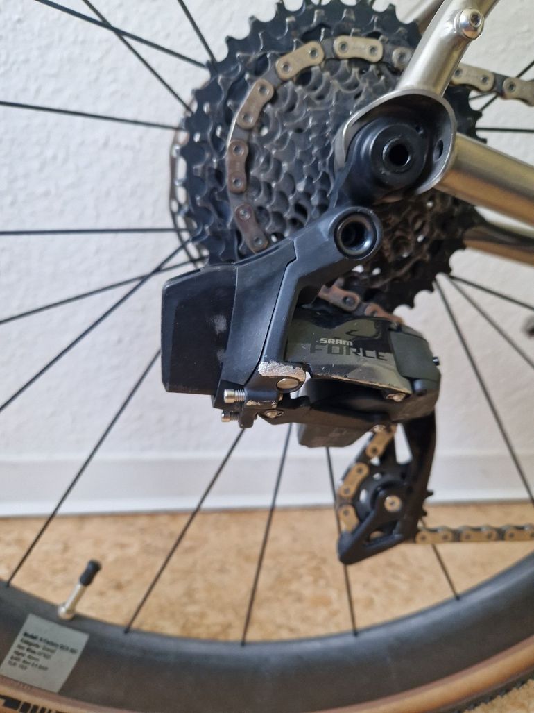 Used Kocmo Custom SRAM Force eTap AXS 2022 Road & Gravel, Light Gray — image 3 of 13