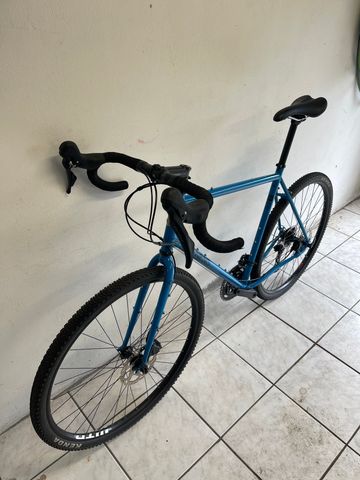 Genesis Croix De Fer 40 2021 2021 Road & Gravel usato, Blu — immagine 3 di 7