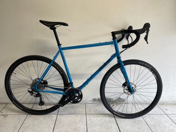 Genesis Croix De Fer 40 2021 2021 Road & Gravel usato, Blu — immagine 5 di 7