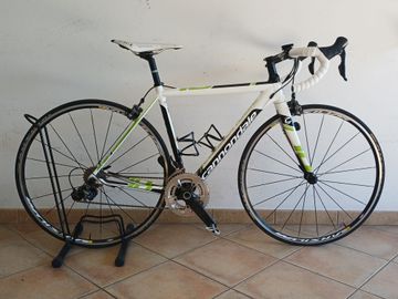 Used Cannondale CAAD 10 2014 Road & Gravel, White — image 2 of 6