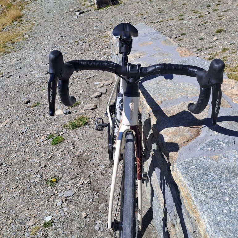 Käytetty Orbea ORCA M30i 2025 2025 Road & Gravel — kuva 5 / 5