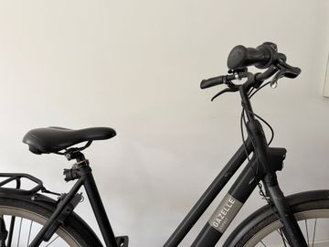 Used Gazelle Custom Urban, Black — image 6 of 17