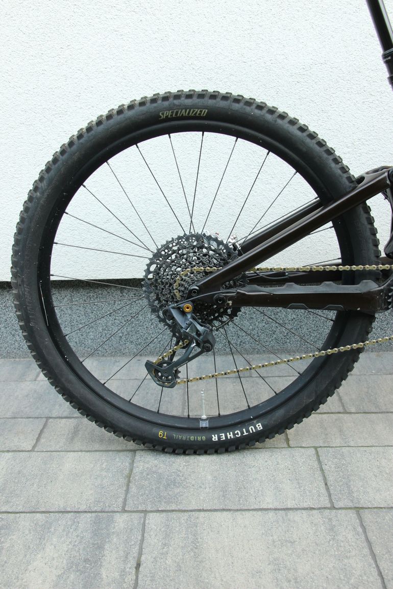 Specialized Enduro Comp 2024 2024 Mountainbike d'occasion — image 4 sur 13