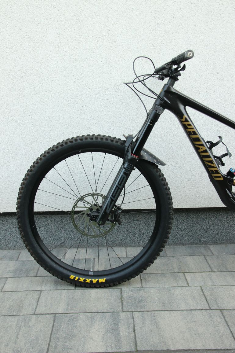 Specialized Enduro Comp 2024 2024 Mountainbike d'occasion — image 10 sur 13