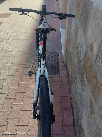 Gebrauchtes Mondraker F-PODIUM R 2024 2024 Mountainbike, Weiß, 29 — Bild 5 von 5