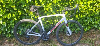Tweedehands Specialized Roubaix Comp 2020 2020 Road & Gravel — afbeelding 1 van 4