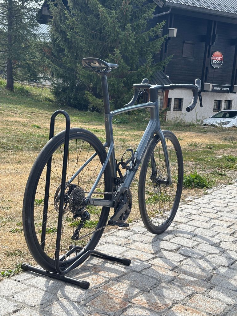 Used Scott Addict 50 2026 2026 Road & Gravel, Light Gray — image 2 of 6