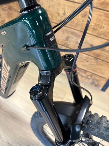 Santa Cruz Vala 70 2026 2026 Mountainbike de segunda mano, Verde — imagen 5 de 9