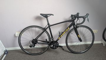 Tweedehands Trek Domane AL 2 2021 2021 Road & Gravel — afbeelding 2 van 14