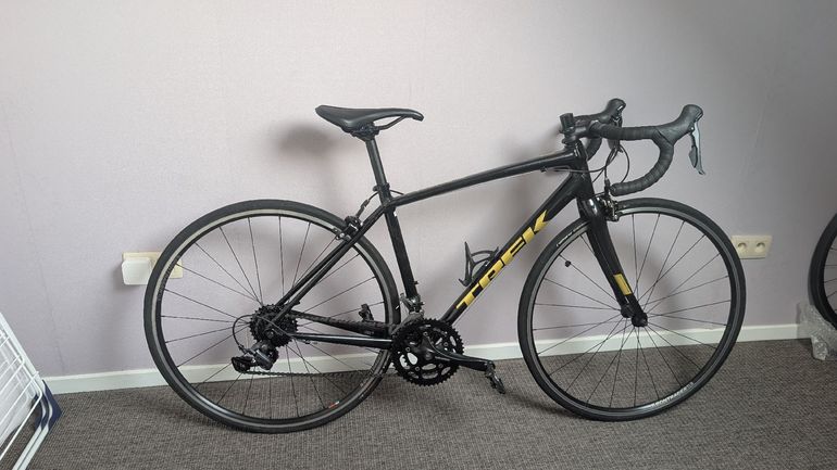 Tweedehands Trek Domane AL 2 2021 2021 Road & Gravel — afbeelding 2 van 14