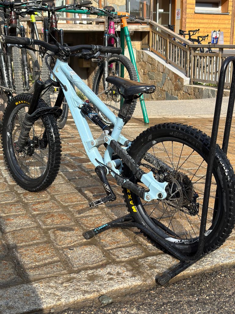 Brugt Tiny Rock Custom SRAM X5 2025 2025 Mountainbike — billede 3 af 5