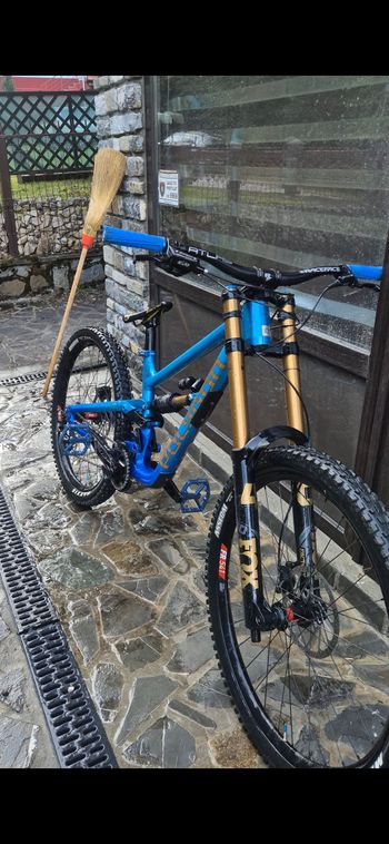 Tweedehands Polygon COLLOSUS DH9 2025 Frameset 2025 Mountainbike — afbeelding 1 van 10