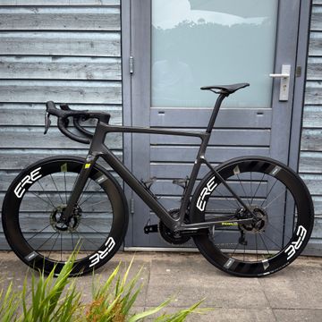 Tweedehands Focus IZALCO MAX 9.9 2024 2024 Road & Gravel