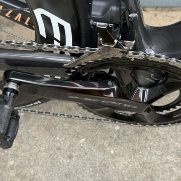 Brugt Focus IZALCO MAX 9.9 2024 2024 Road & Gravel — billede 5 af 9