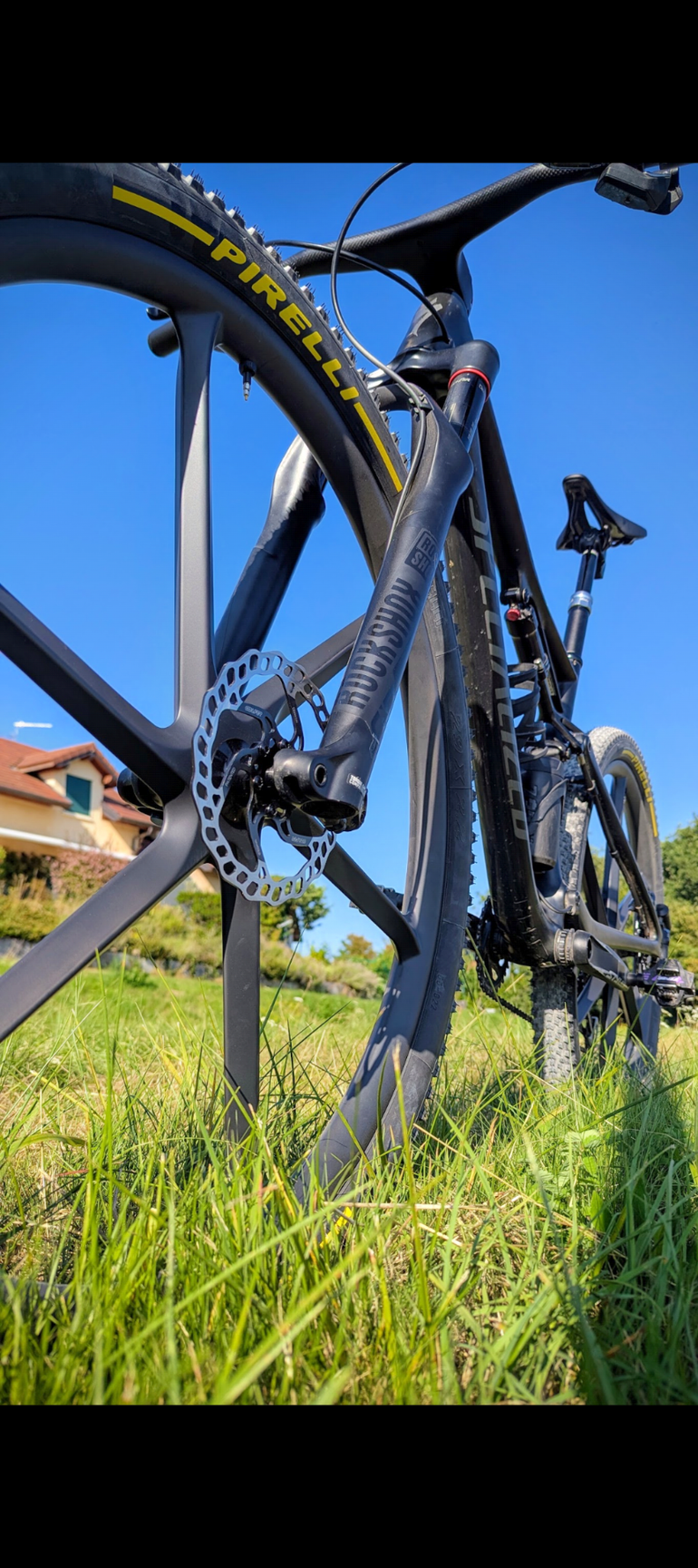 Gebrauchtes Specialized Epic 2020 Mountainbike, Schwarz — Bild 3 von 4