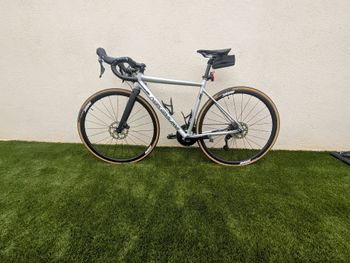 Gebrauchtes Nakamura Custom Shimano 105 2025 Road & Gravel, Hellgrau — Bild 1 von 8