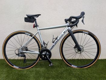 Gebrauchtes Nakamura Custom Shimano 105 2025 Road & Gravel, Hellgrau — Bild 2 von 8
