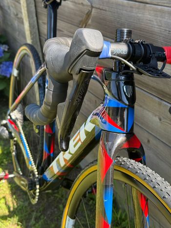 Used Trek Boone 5 2025 2025 Road & Gravel, Blue — image 4 of 8