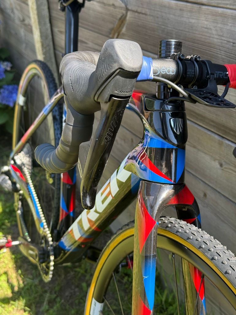 Used Trek Boone 5 2025 2025 Road & Gravel, Blue — image 4 of 8