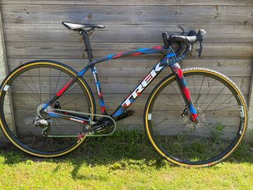 Trek Boone 5 2025 2025 Road & Gravel usato
