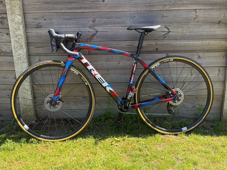 Used Trek Boone 5 2025 2025 Road & Gravel, Blue — image 2 of 8