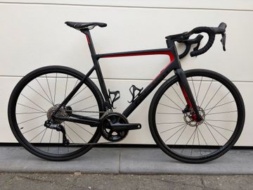 Colnago V3 Disc 105 Bike 2024 2024 Road & Gravel d'occasion