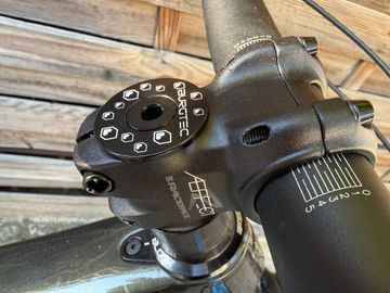 Brugt Trek Remedy 9.8 2021 2021 Mountainbike — billede 14 af 26