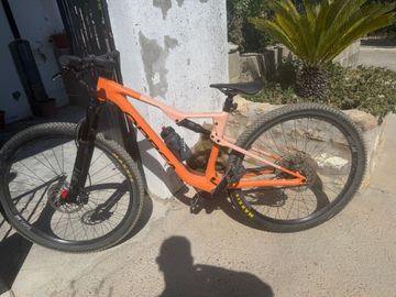 Brugt Orbea Oiz Shimano Deore 2023 Mountainbike — billede 2 af 3