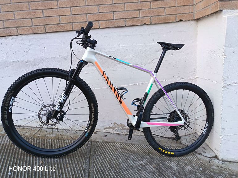 Used Canyon Exceed CF 6 2022 2022 Mountainbike, White, 29 — image 2 of 4