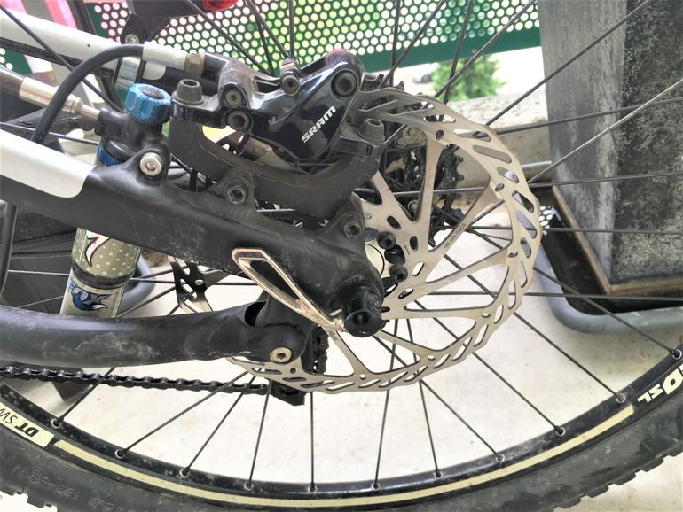 Brugt Specialized Stumpjumper Carbon FSR (Modelljahr 2012) mit Shimano XTR 2012 Mountainbike — billede 5 af 7