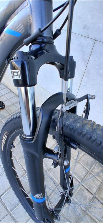 Gebrauchtes A2 Custom Shimano Tourney 2022 Mountainbike, Hellgrau — Bild 4 von 7