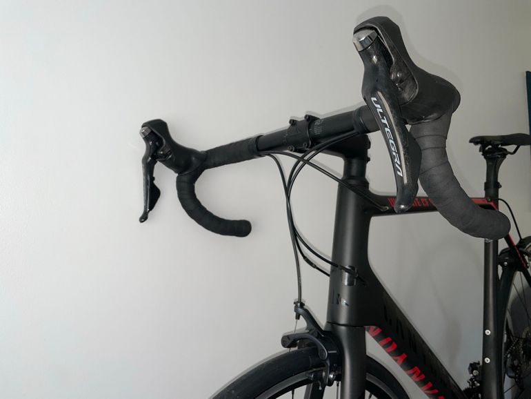 Canyon Ultimate CF SLX 8.0 2018 2018 Road & Gravel usato, Nero — immagine 5 di 15