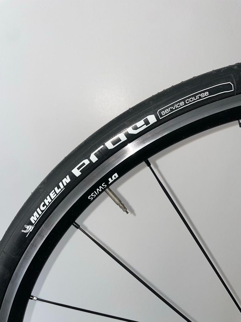 Canyon Ultimate CF SLX 8.0 2018 2018 Road & Gravel usato, Nero — immagine 15 di 15