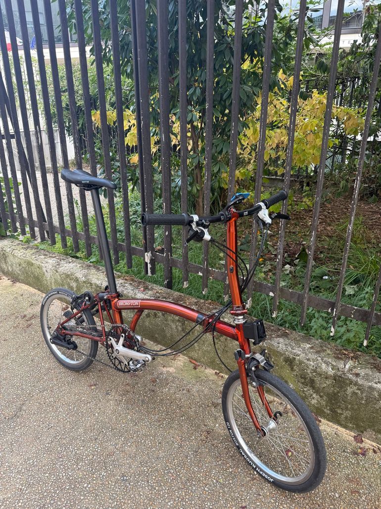 Used Brompton M6L Flame Lacquer + accessoires 2020 Urban, Orange — image 3 of 3