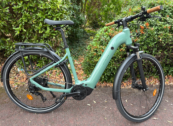 ROCKRIDER Vélo tout chemin électrique -ROCKRIDER - E ACTV 500 GREEN 2024 Urban usato, Verde — immagine 1 di 6