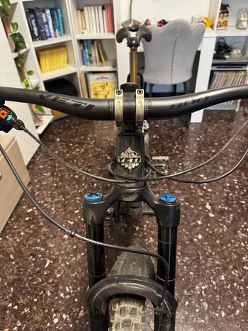 Yeti SB150 T3 2021 Frameset 2021 Mountainbike d'occasion — image 13 sur 14