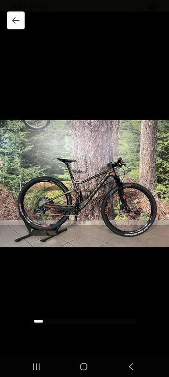 Scott Spark RC 900 Pro 2019 2019 Mountainbike usato, Nero — immagine 1 di 3