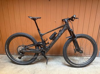 Gebrauchtes Scott Lumen Eride 910 2024 2024 Mountainbike, Schwarz — Bild 1 von 19
